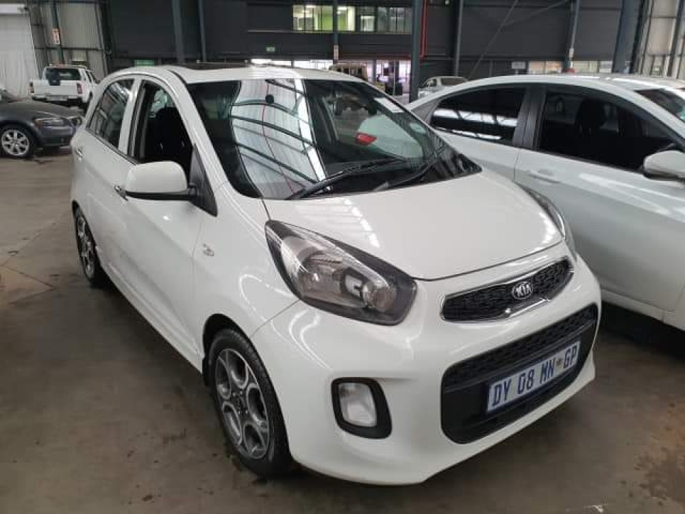 2016 VOLKSWAGEN POLO 1.6 COMFORTLINE 5DR